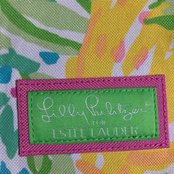 LILLY PULITZER FOR ESTEE LAUDER VIP FLORAL COLORFUL SHOPPING TOTE - Picture 2 of 10